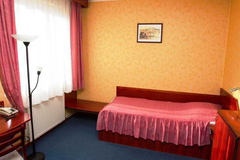 Classic Hotel Budapest Extérieur photo