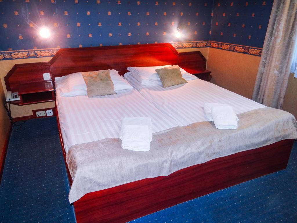 Classic Hotel Budapest Extérieur photo