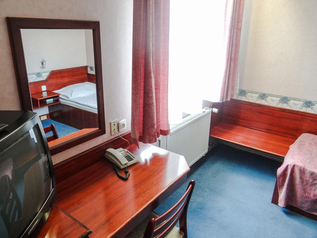 Classic Hotel Budapest Extérieur photo