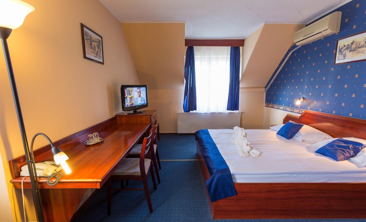 Classic Hotel Budapest Extérieur photo