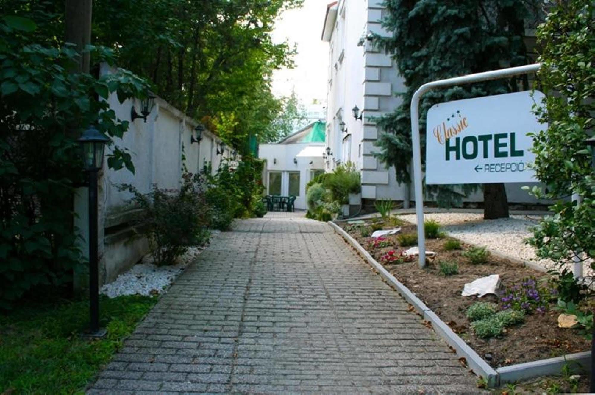 Classic Hotel Budapest Extérieur photo