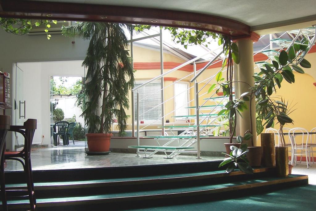 Classic Hotel Budapest Extérieur photo